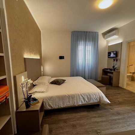 Hotel Etna Caorle Dış mekan fotoğraf