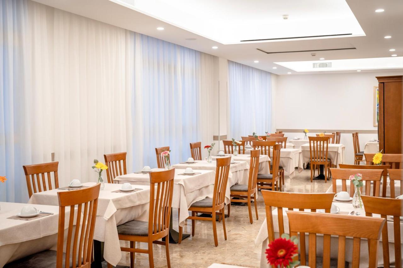 Hotel Etna Caorle Dış mekan fotoğraf