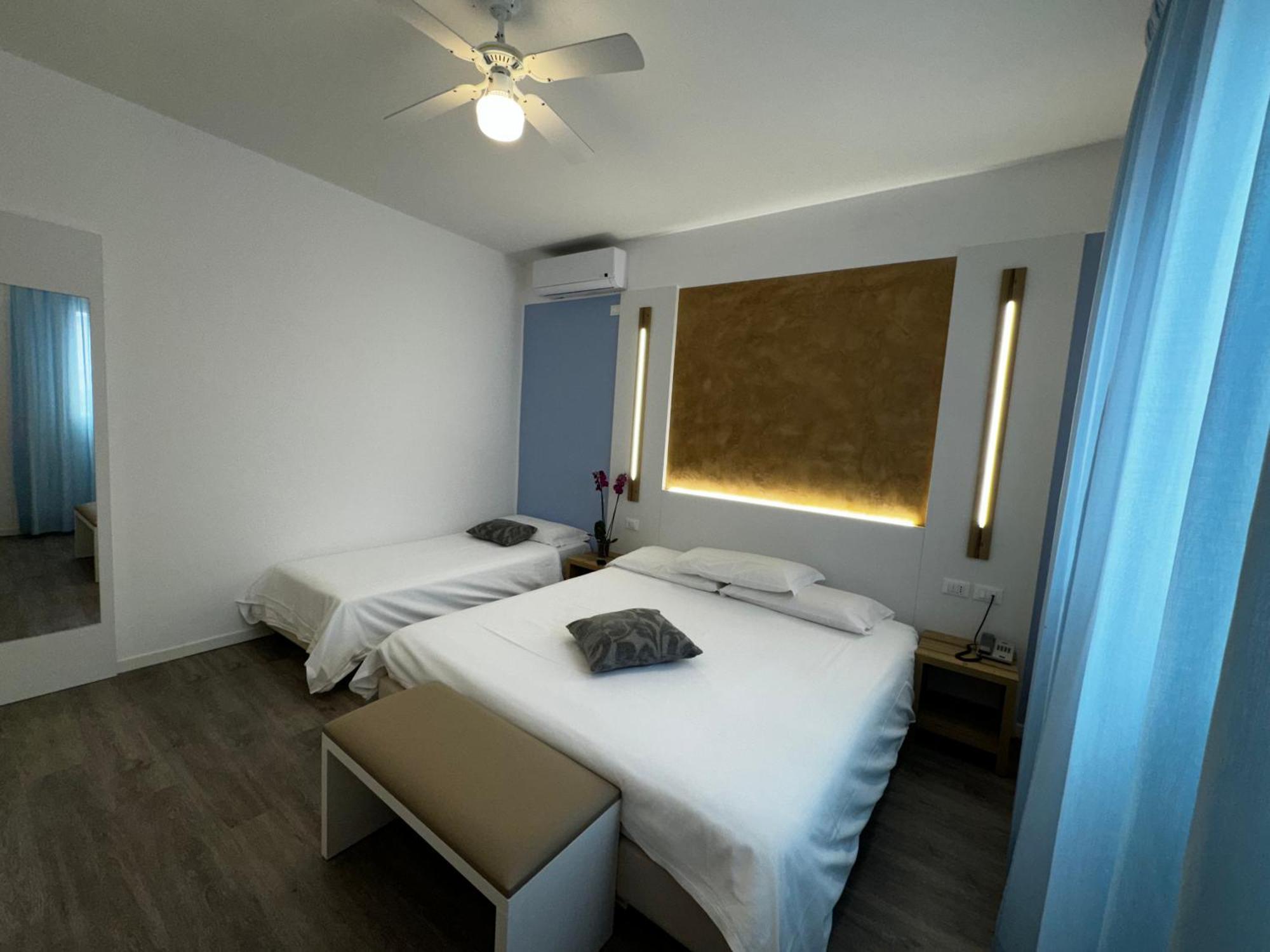 Hotel Etna Caorle Dış mekan fotoğraf