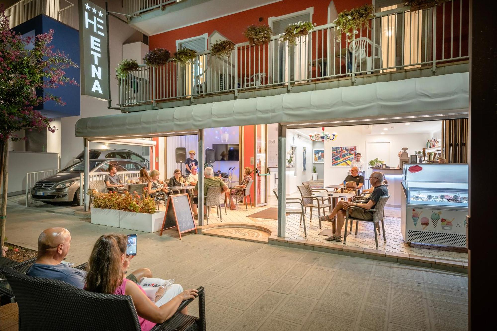 Hotel Etna Caorle Dış mekan fotoğraf
