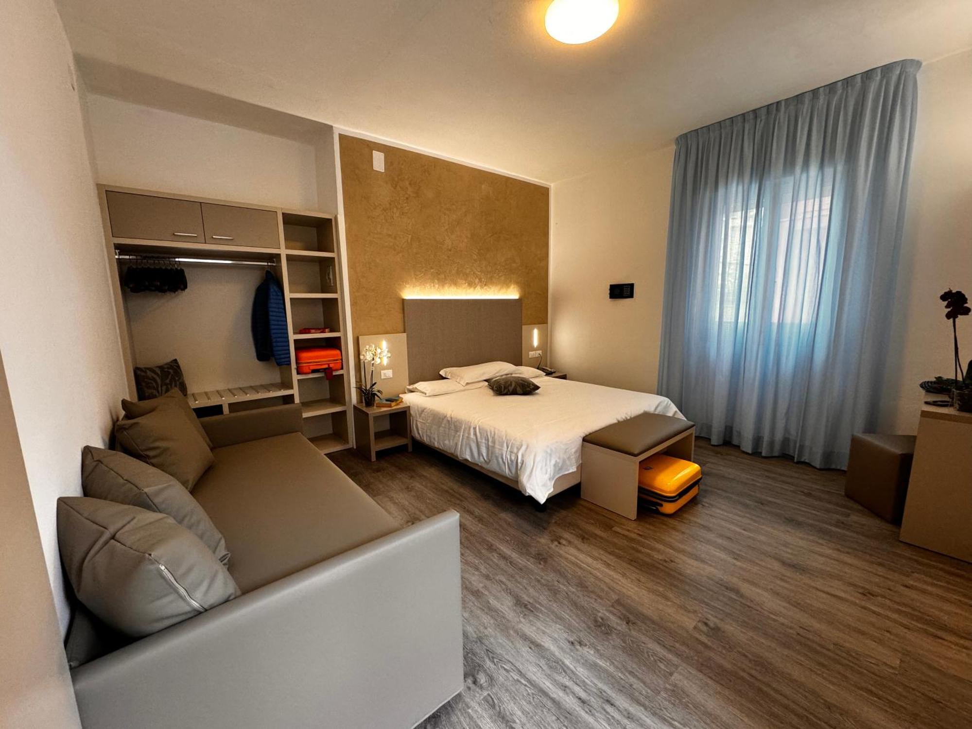 Hotel Etna Caorle Dış mekan fotoğraf