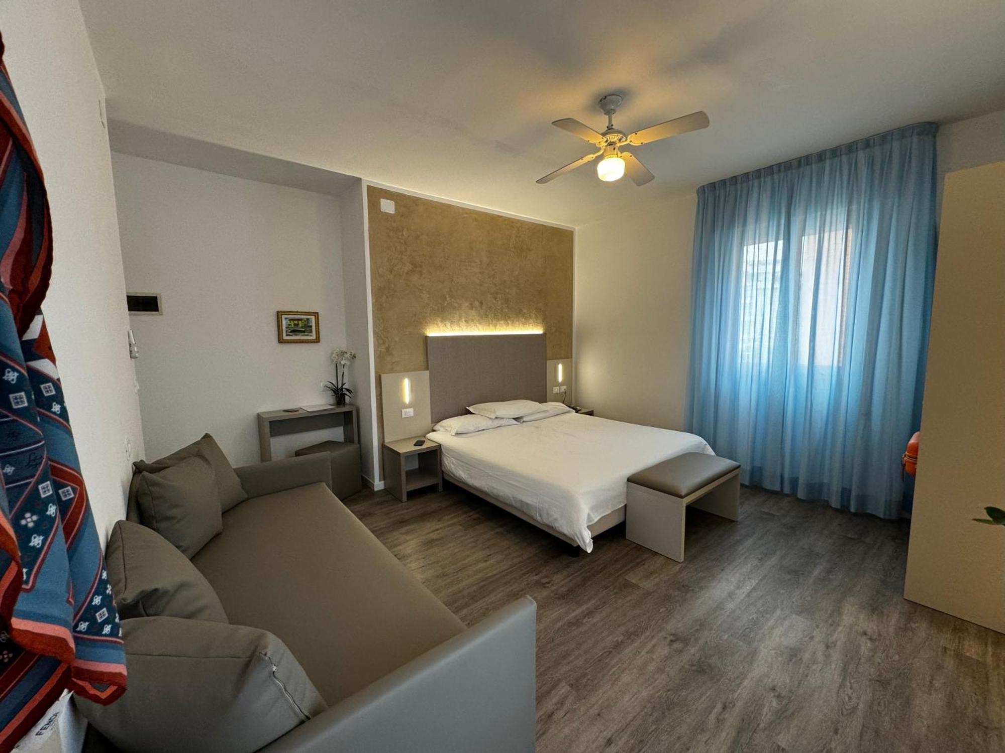 Hotel Etna Caorle Dış mekan fotoğraf